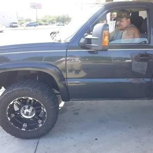 Meet your Posher, Rocky